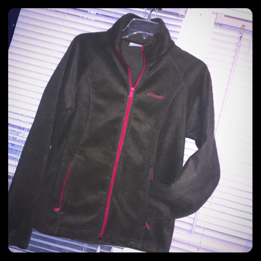 Columbia sweater jacket 🧥 EUC